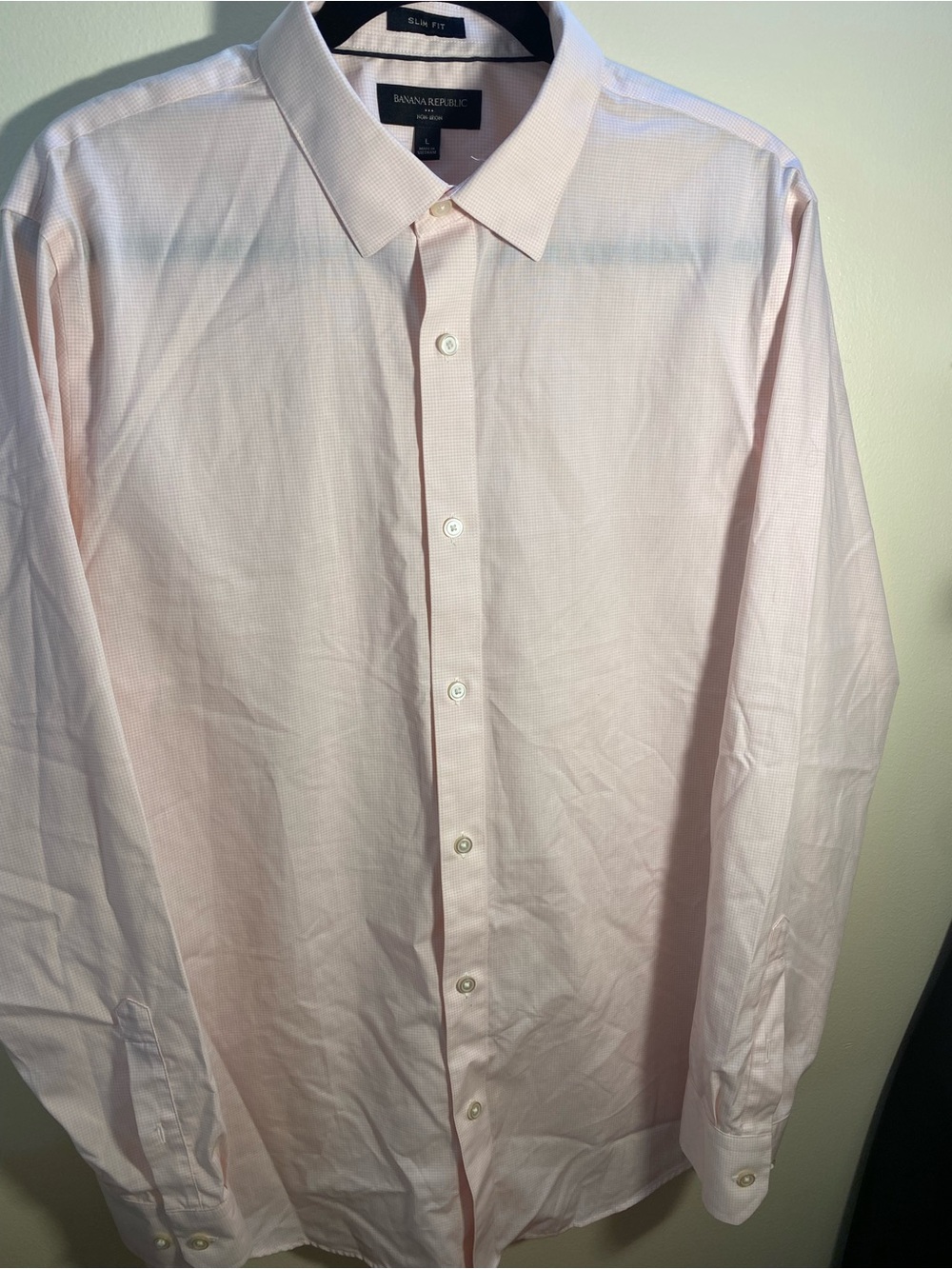 Banana Republic Men's Light Pink Dress Shirt